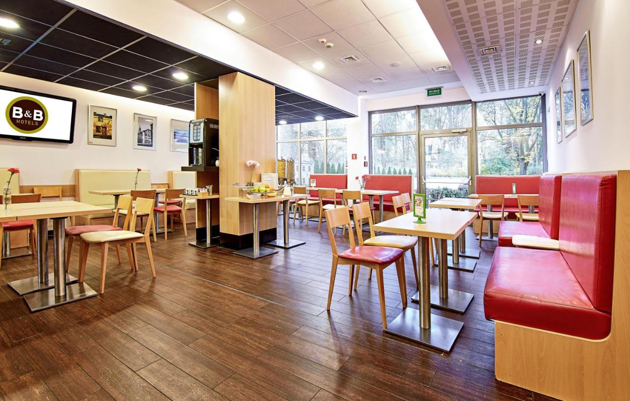 B&B Hotel Torun Bagian luar foto